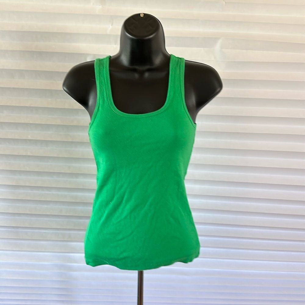District Threads Paddy Green Tank Top Womens Size Small Sleeveless Casual